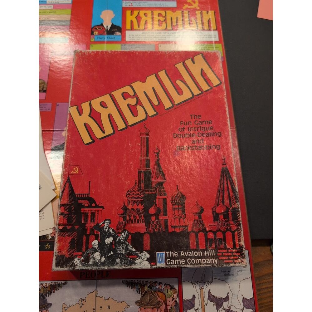 Complete VG+ Kremlin (2nd Ed) Avalon‎ Hill Boardgame from 1988